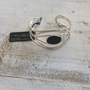 Annaleece by Devries Bracelet